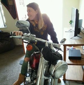 Meet your Posher, Kelli